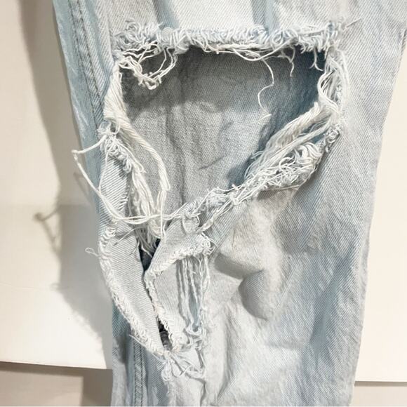 Abercrombie and Fitch The 90s Straight Ultra High Rise Jeans Women 27/4 - Picture 3 of 6